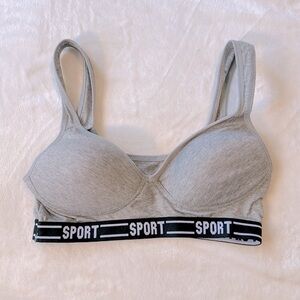 EUC Body Form Sports Heather Grey Molded Bra Size M